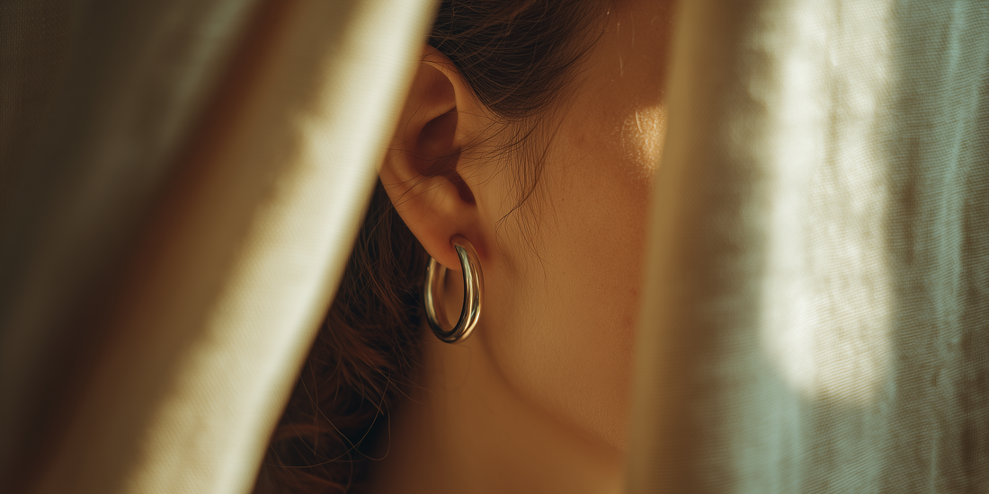 Clip-On Earrings for Sensitive Ears: A Stylish & Pain-Free Guide