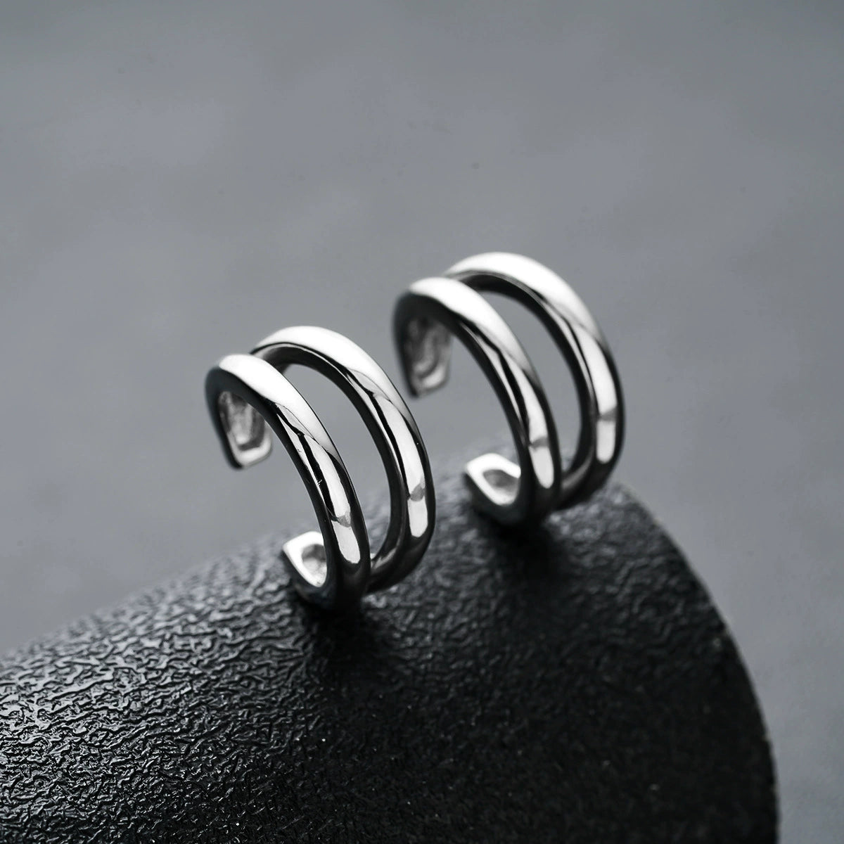 Double-Band Minimalist Clip-On Ear Cuffs - Silver