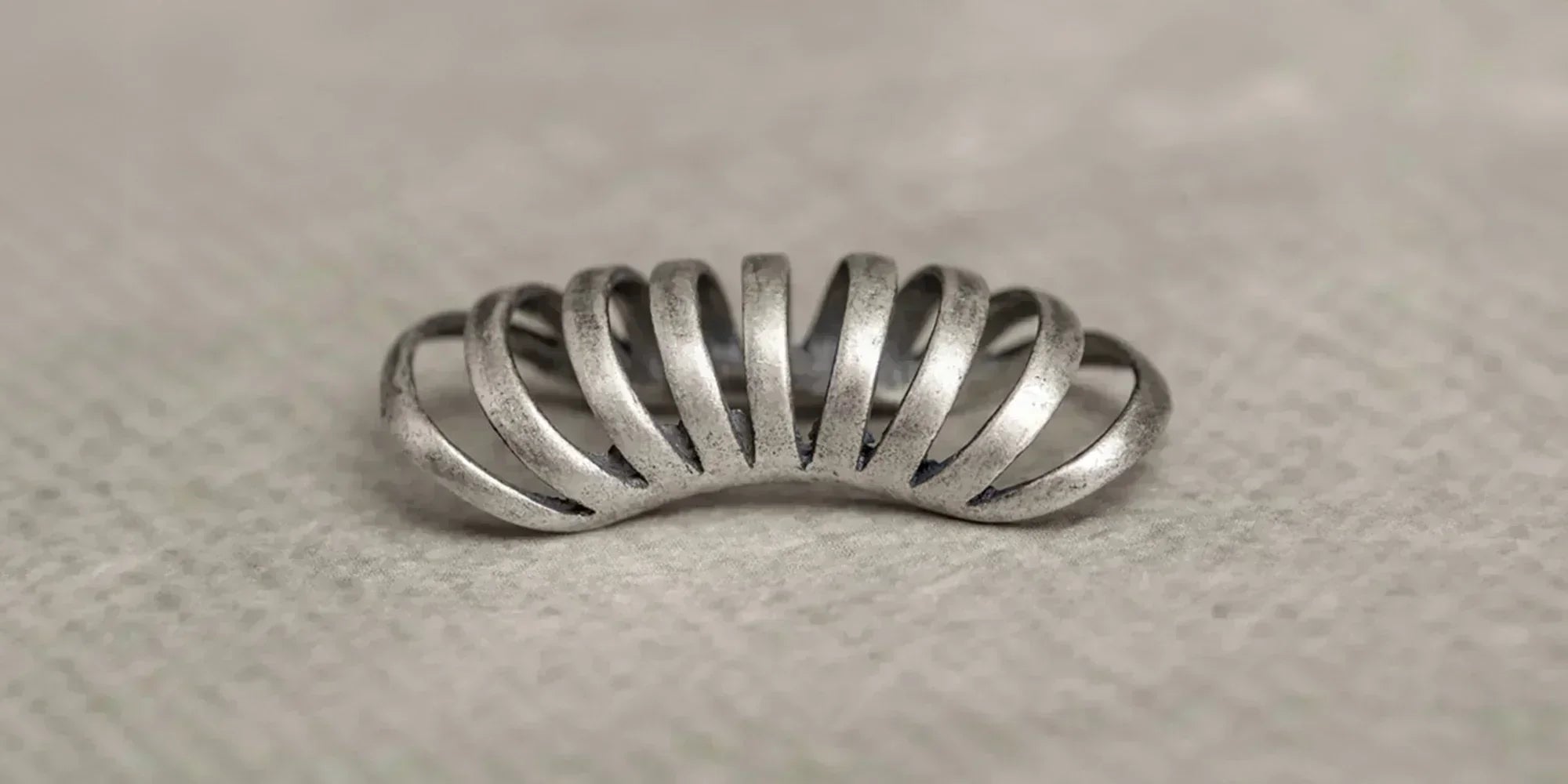 Why Silver Is the Right Metal for Clip-On Earrings — And How to Wear It