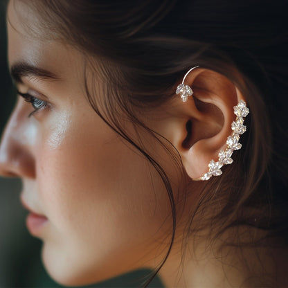 Sparkling crystal leaf cuff earrings, designed in a classic style with zircon detailing on a silver/gold-toned copper alloy. Ideal for adding a radiant touch to outfits for events and gatherings.