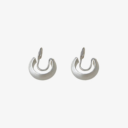 Stylish brushed silver clip-on hoop earrings for women, 15mm diameter, white gold plated copper