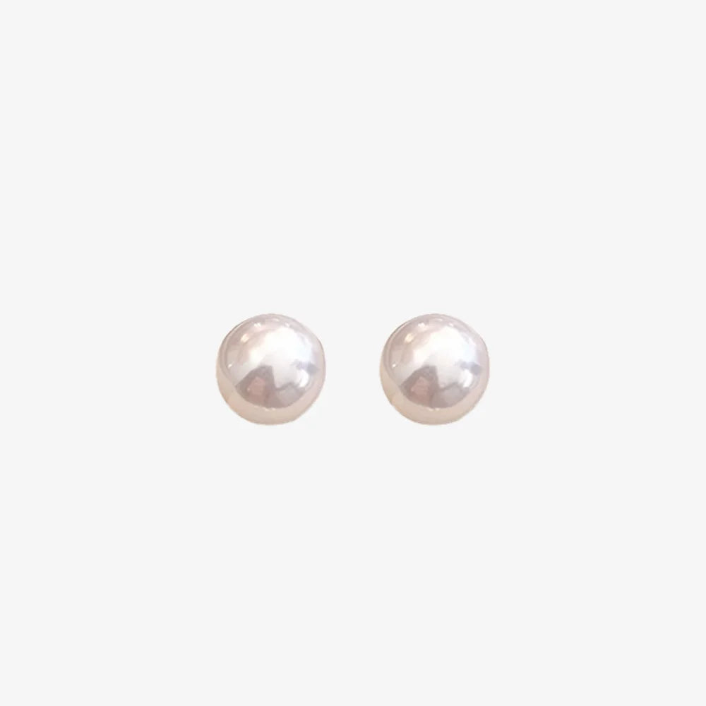 Classic faux pearl magnetic earrings 10mm – non-pierced stud style 