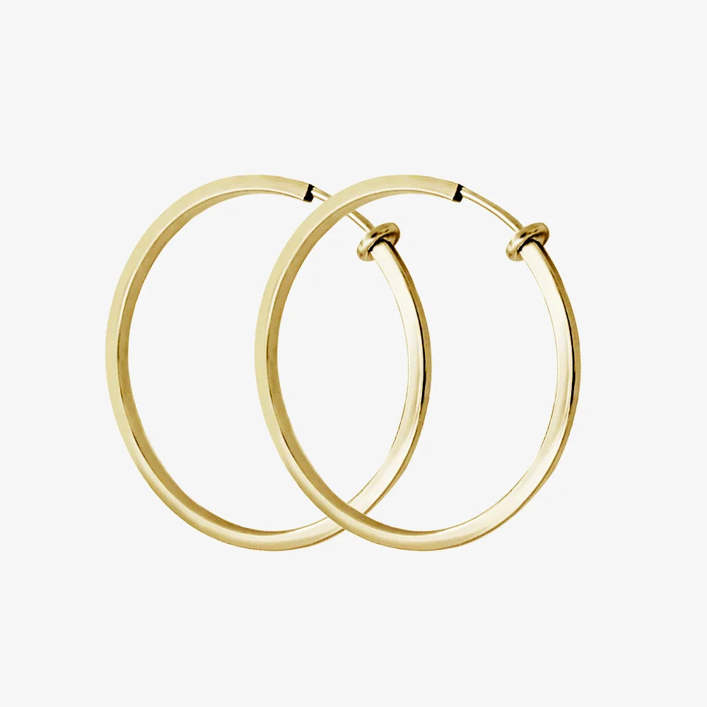 Grandes boucles d'oreilles créoles carrées à clip en or