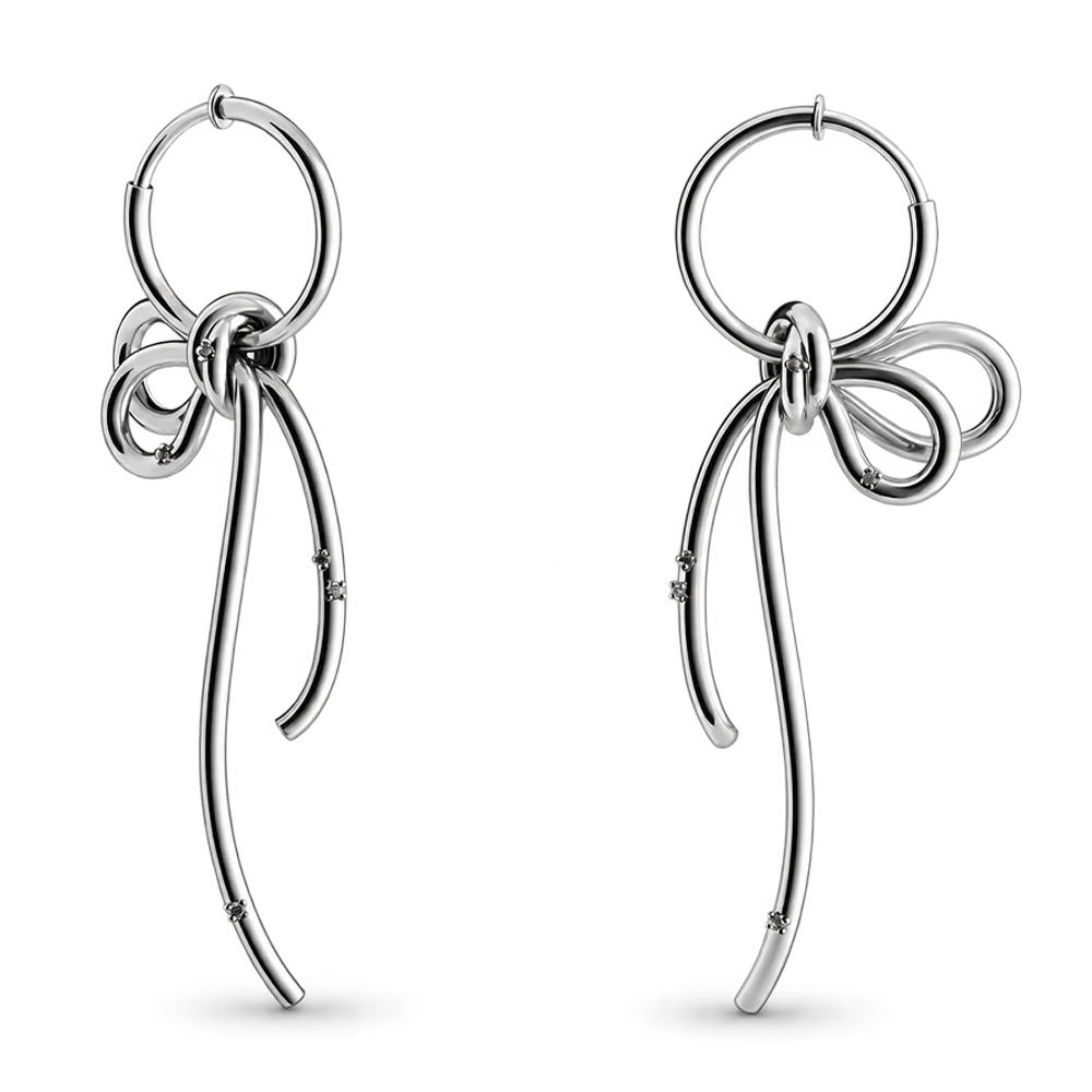 Ohrclips mit tropfenförmigen Anhängern und weißgoldfarbenem Band
