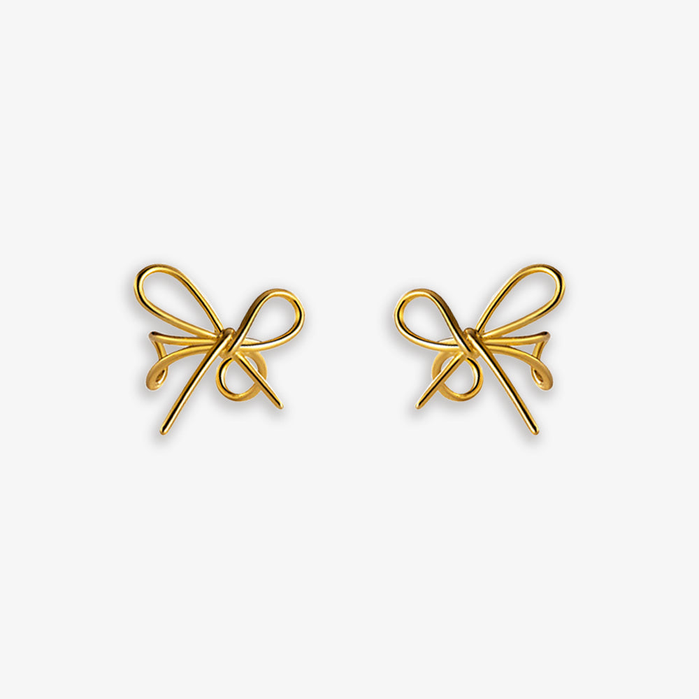 Sophisticated and modern, these Chic Bow Conch Ear Cuffs in S925 silver come in both radiant gold and sleek silver options. Their simple design makes a stylish statement for everyday wear or special events, easily sliding on for a secure and comfortable fit without the need for piercings.