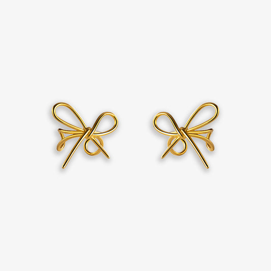 Sophisticated and modern, these Chic Bow Conch Ear Cuffs in S925 silver come in both radiant gold and sleek silver options. Their simple design makes a stylish statement for everyday wear or special events, easily sliding on for a secure and comfortable fit without the need for piercings.